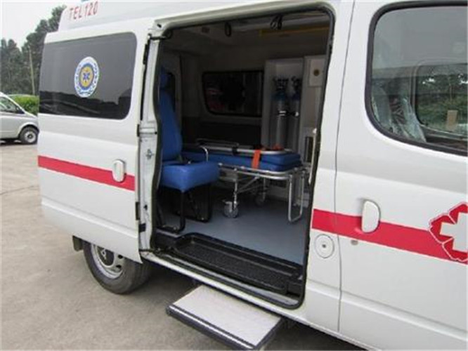 龙泉驿救护车出租服务案例7