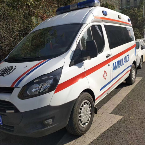 龙泉驿品质救护车出租,为您的健康出行负责